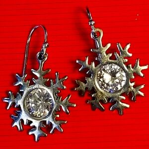 Silpada Sterling Silver & Zirconia Snowflake Earrings